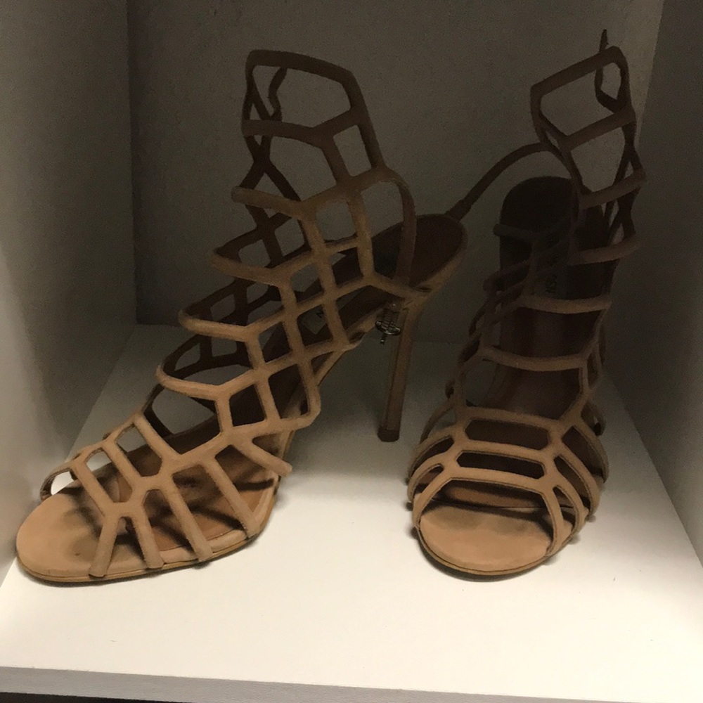 Used Steve madden